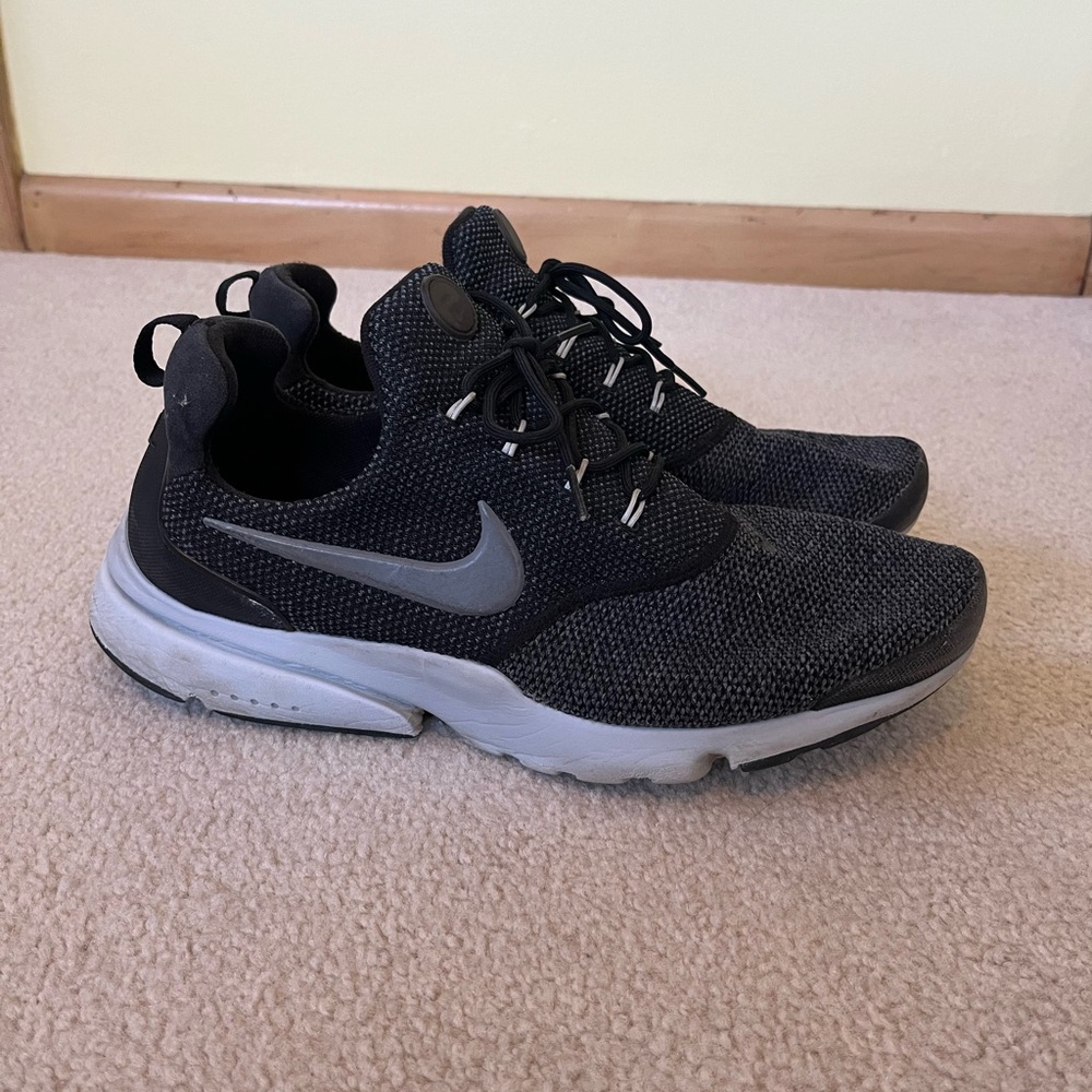 Nike Black and Gray Athletic Shoes
